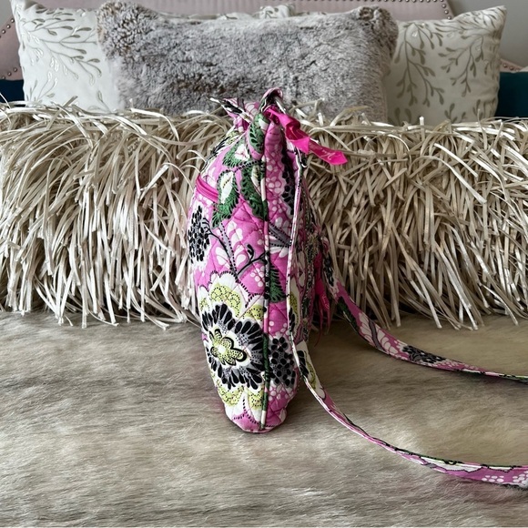 VERA BRADLEY Priscilla Pink Zip Hipster Crossbody Green Floral 2012 Quilted - Picture 6 of 15